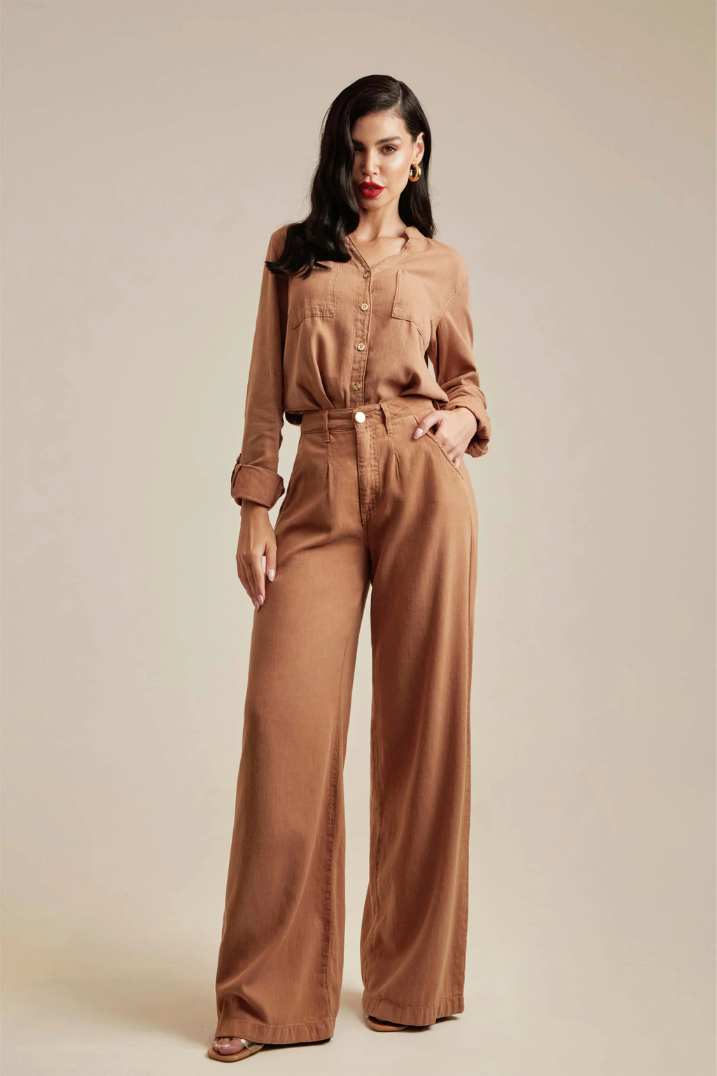 [PAGUE 1 LEVE 2] Calça Modeladora Pantalona 100% Linho Premium